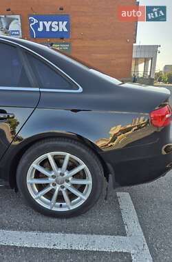Седан Audi A4 2015 в 