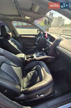 Седан Audi A4 2015 в 