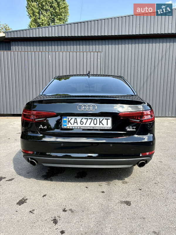 Седан Audi A4 2015 в Киеве