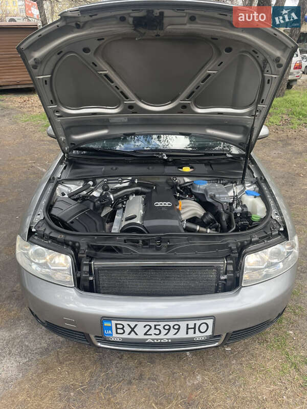 Седан Audi A4 2002 в Киеве