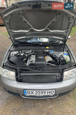 Седан Audi A4 2002 в 