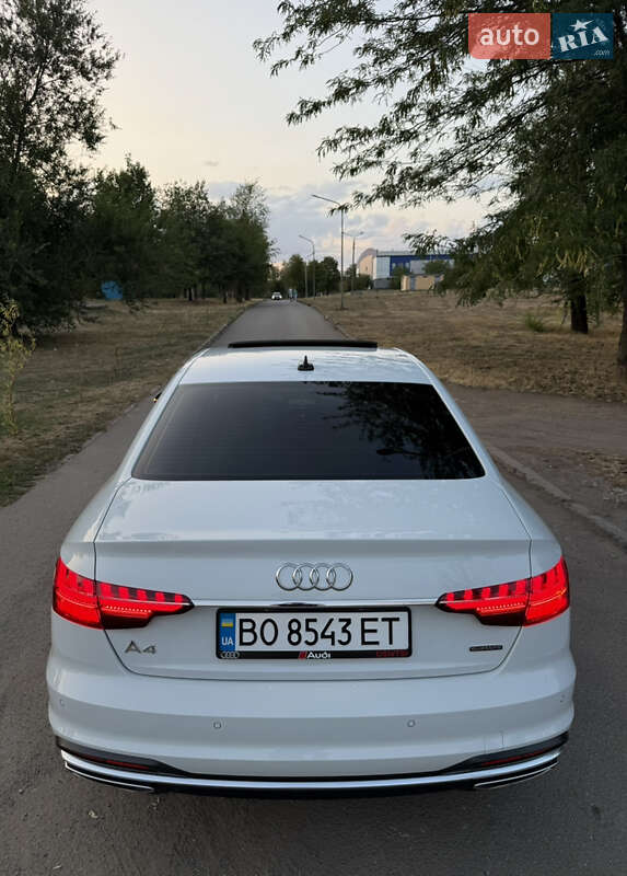 Седан Audi A4 2020 в Кривом Роге