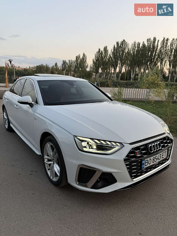 Седан Audi A4 2020 в Кривом Роге