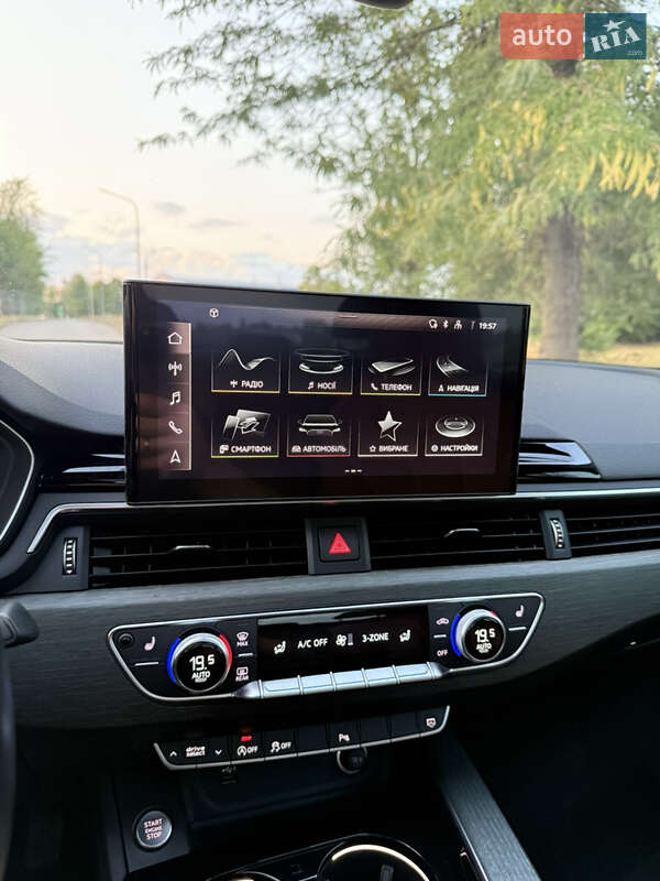 Седан Audi A4 2020 в Кривом Роге