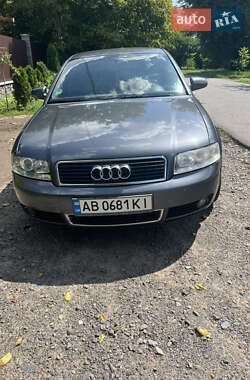 Седан Audi A4 2001 в Литине