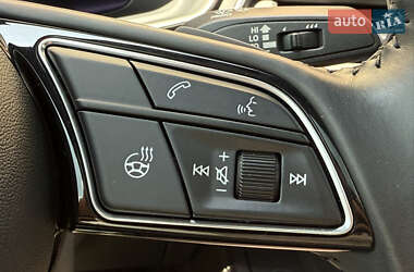 Седан Audi A4 2019 в 