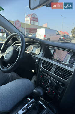 Седан Audi A4 2013 в 