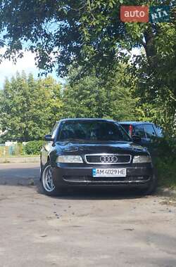 Седан Audi A4 1998 в Житомирі