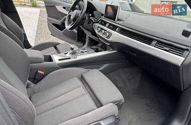 Универсал Audi A4 2019 в 