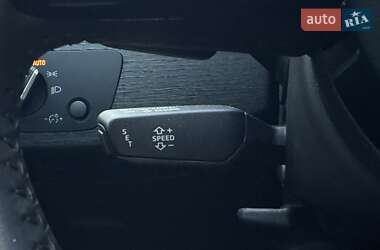 Седан Audi A4 2019 в 