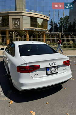 Седан Audi A4 2014 в 