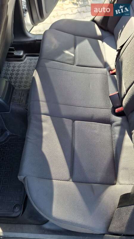 Универсал Audi A4 2004 в Киеве фото 23 Универсал Audi A4 2004 в Киеве