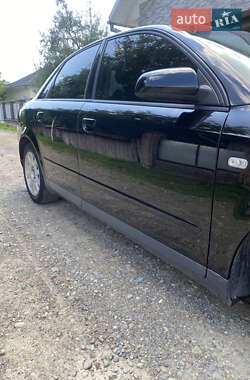 Седан Audi A4 2003 в 