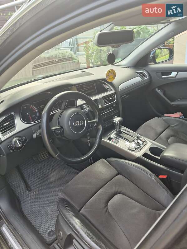 Универсал Audi A4 2013 в Ивано-Франковске