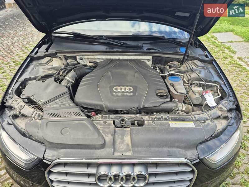Универсал Audi A4 2013 в Ивано-Франковске