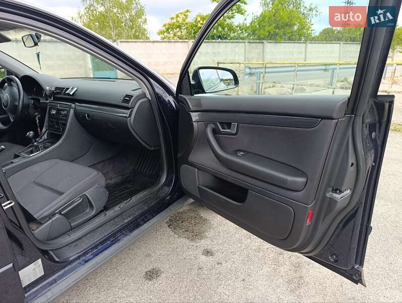 Универсал Audi A4 2002 в Киеве фото 15 Универсал Audi A4 2002 в Киеве