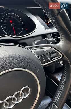 Седан Audi A4 2015 в 