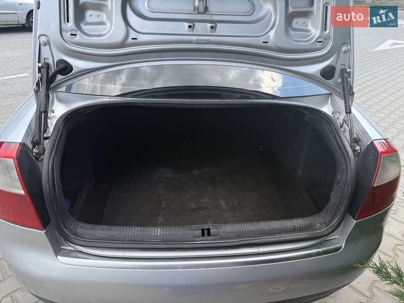 Седан Audi A4 2002 в Могилев-Подольске фото 9 Седан Audi A4 2002 в Могилев-Подольске
