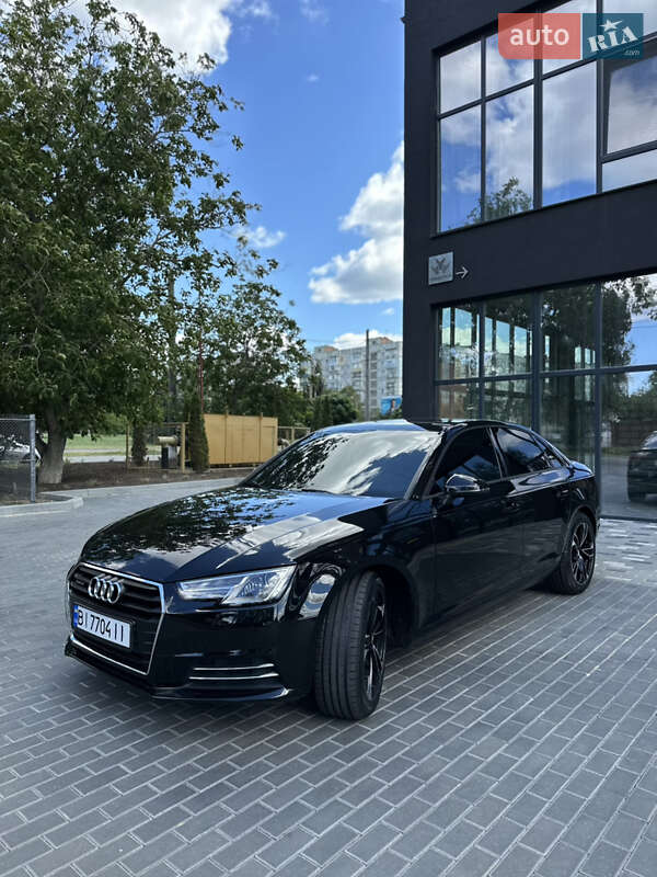 Седан Audi A4 2016 в Полтаве