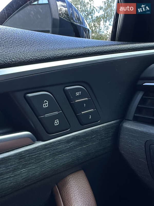 Седан Audi A4 2016 в Полтаве