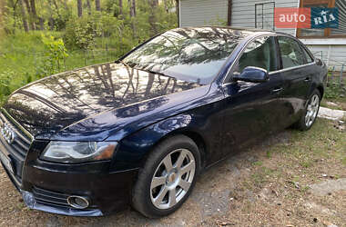 Седан Audi A4 2010 в 