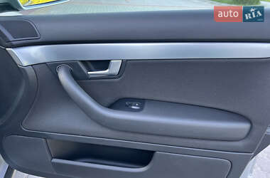 Седан Audi A4 2005 в 