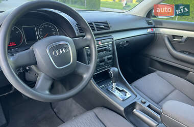 Седан Audi A4 2005 в 