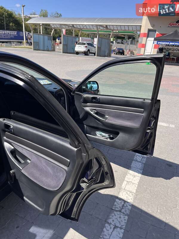 Седан Audi A4 1996 в Тернополе