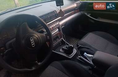 Универсал Audi A4 1998 в 