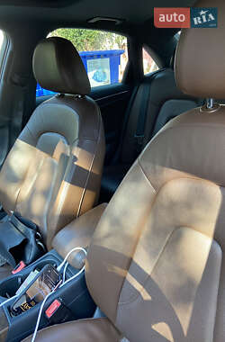 Седан Audi A4 2012 в 