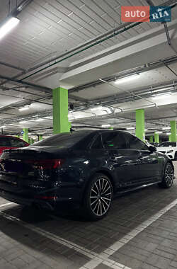 Седан Audi A4 2017 в 