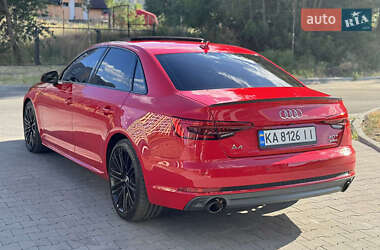 Седан Audi A4 2016 в 