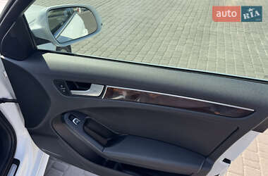 Седан Audi A4 2014 в 