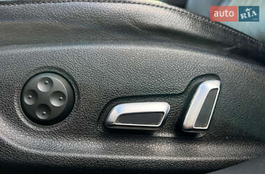 Седан Audi A4 2015 в 