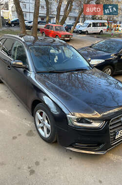 Универсал Audi A4 2013 в 