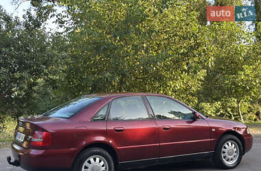 Седан Audi A4 1999 в 