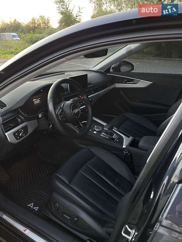 Седан Audi A4 2016 в Хмельницком