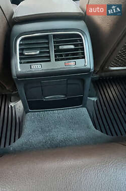 Седан Audi A4 2014 в 