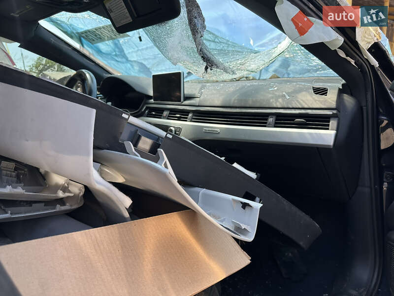 Седан Audi A4 2017 в Вінниці