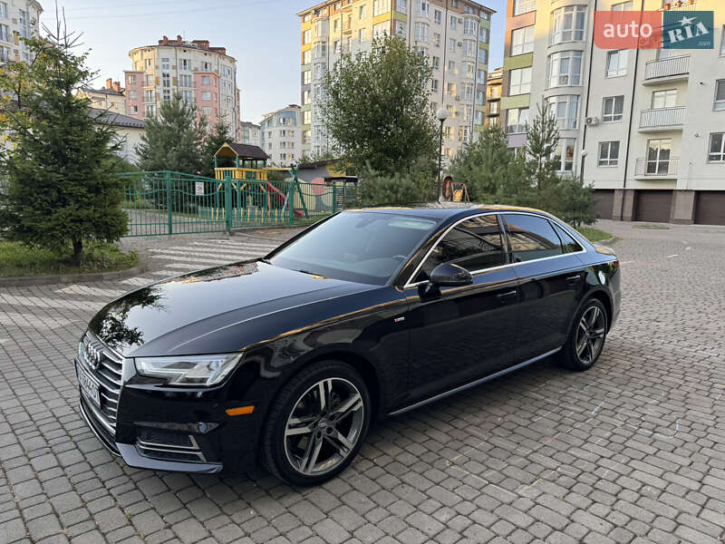 Седан Audi A4 2018 в Ивано-Франковске