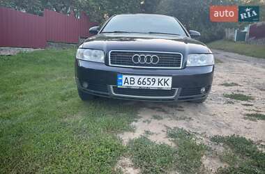 Седан Audi A4 2003 в 