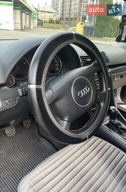 Универсал Audi A4 2003 в 