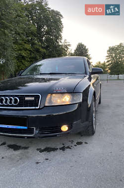 Седан Audi A4 2003 в 