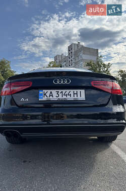 Седан Audi A4 2013 в 