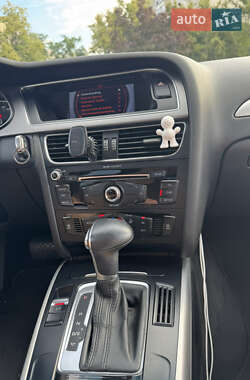 Седан Audi A4 2013 в 