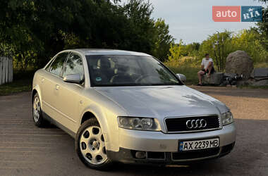 Седан Audi A4 2000 в 