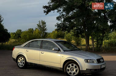 Седан Audi A4 2000 в 