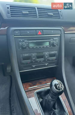 Седан Audi A4 2005 в 