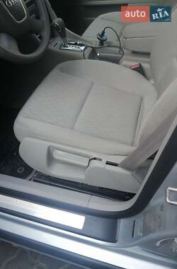 Седан Audi A4 2004 в Одессе