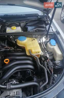 Седан Audi A4 2004 в Одессе